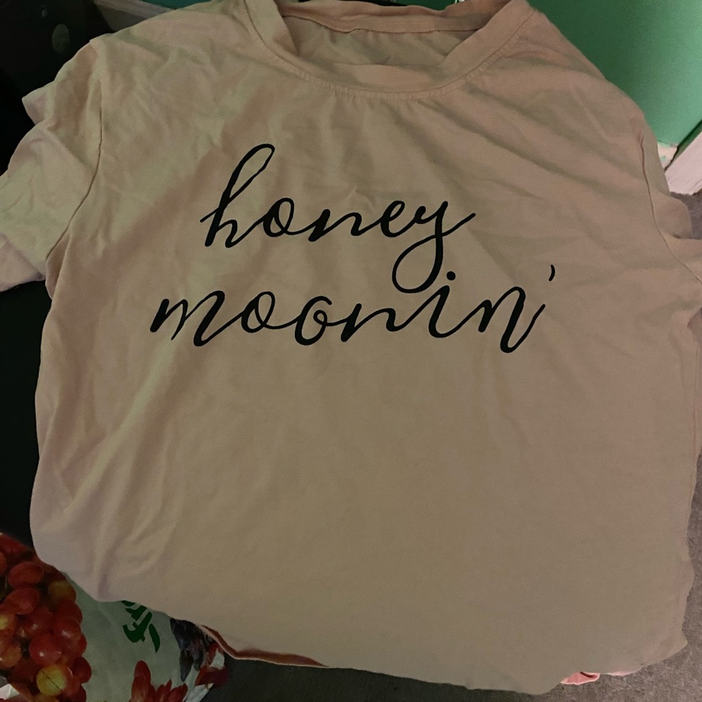 Honey moon shirt size medium